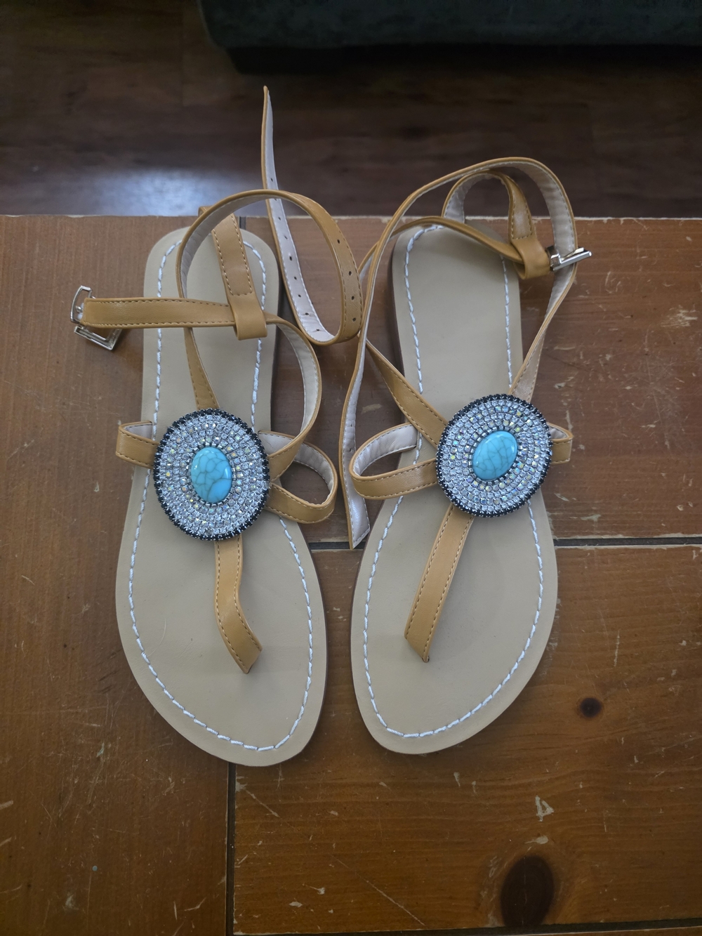 Women's Tan Beaded T-Strap Sandals with Turquoise Accent
